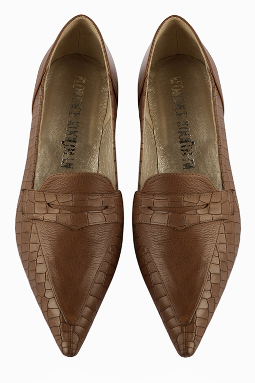 Caramel brown women's essential loafers. Pointed toe. Flat flare heels - Florence KOOIJMAN